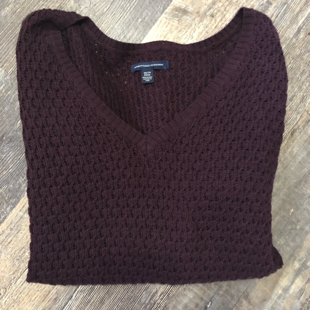 BOGO❗️AE sweater